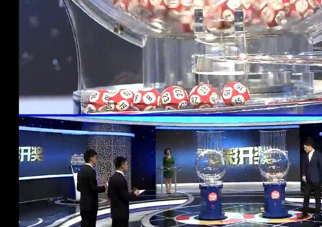 ����˫ɫ��17120�ڣ��г�5עһ�Ƚ��������Ȼ����16