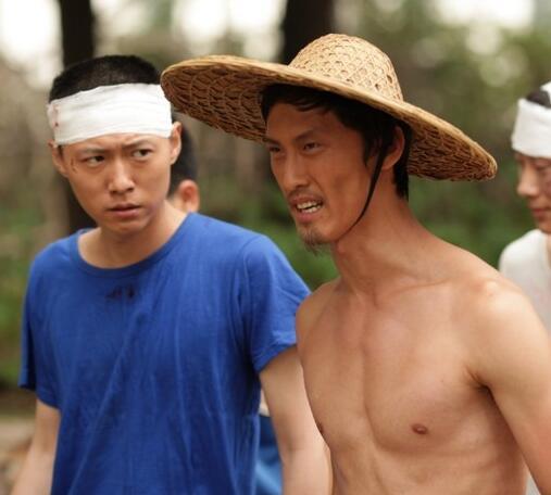 28�������������ƾһ����ɫ�ߺ죬���Ǳ�����������Ϊ����ϲ����