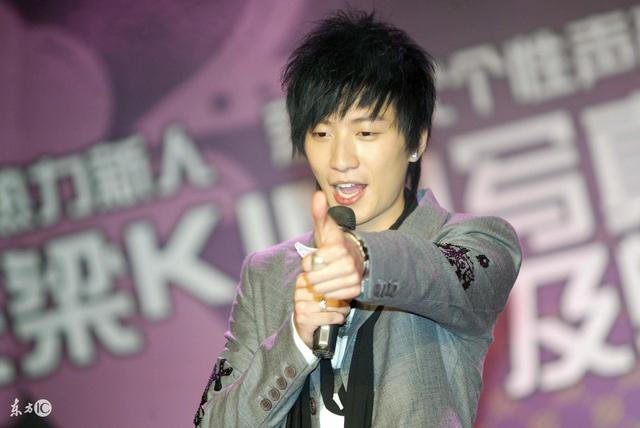 ����������и��֣���ѧ�ѵ�28��������̫���ģ���һ��˭��ʶ��