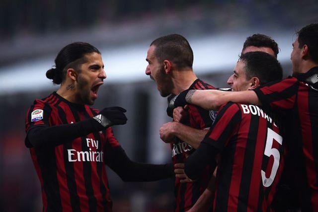 ��ף���Ŭ�����˴�����AC����1-0�������ڣ�4����ʤ