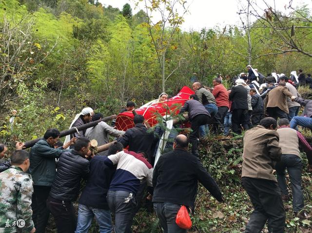 ˵���¸���֮����·����ҵģ��������ֵ�����;����������˵���