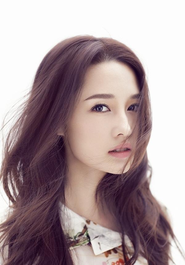 28�������ײ��34���١��櫣�һ������Ů��һ���ư���