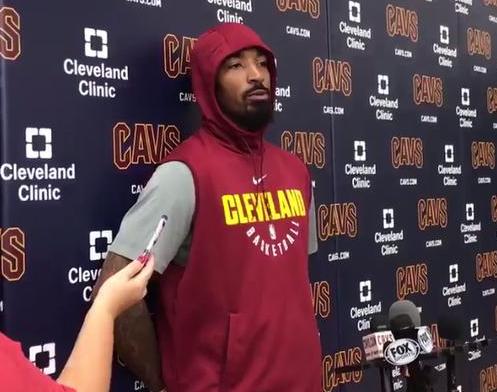 JR��٩û�б���ʿ���ף��˳�������㽻���ߣ�����û�����Ҫ��