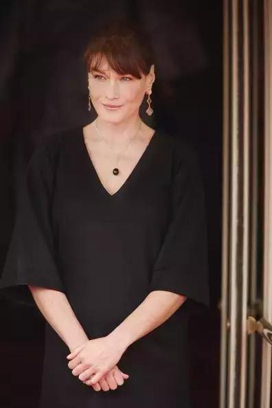 ����ű���Ҷ��ϵ�У���ָ��������ʽ���ͣ�